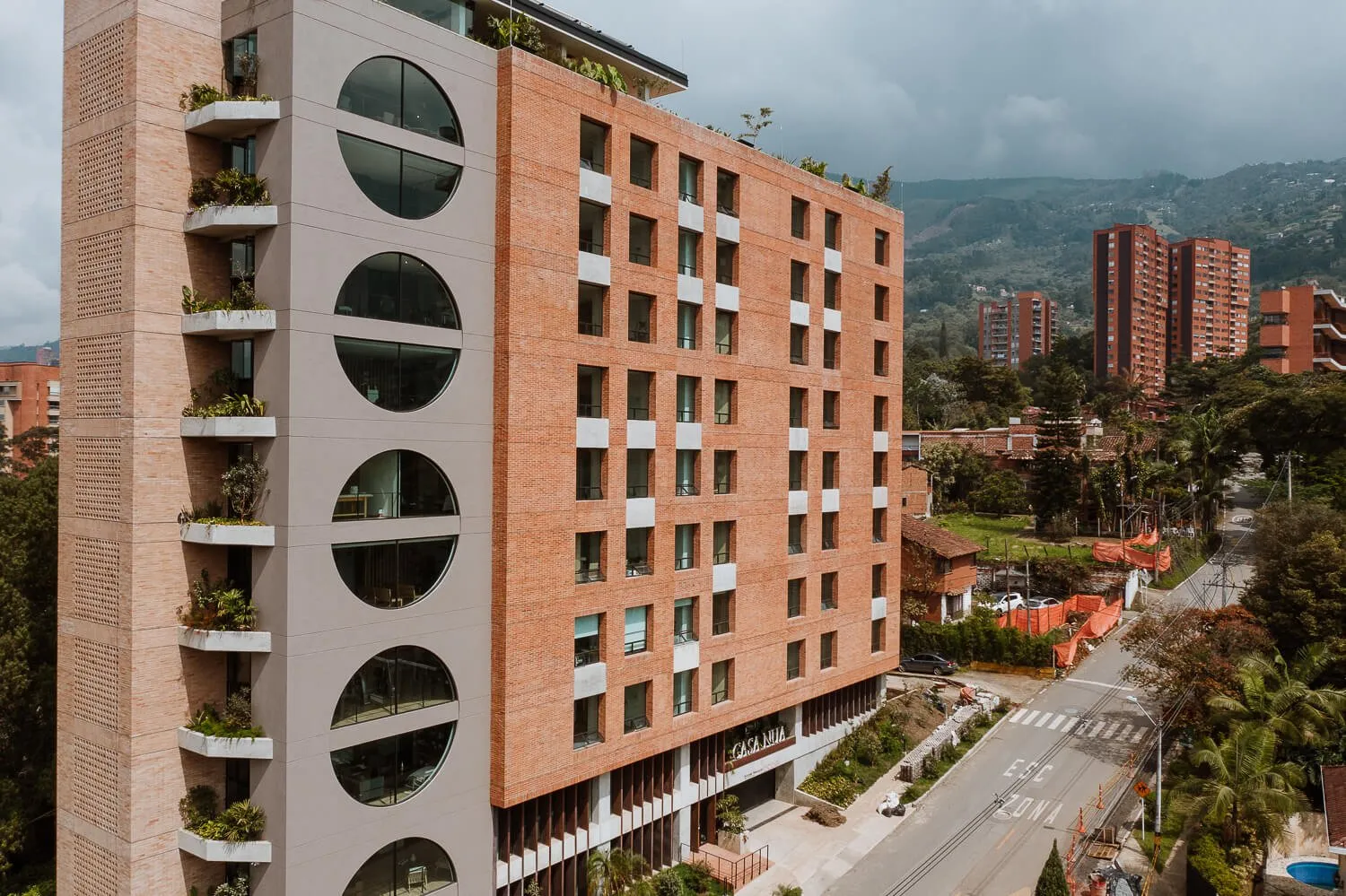 Fachada de Casa Nua San Lucas, Medellín